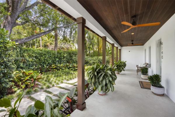 Coconut Grove Manor, 4140 Battersea Rd, Miami, Florida 33133, image 3