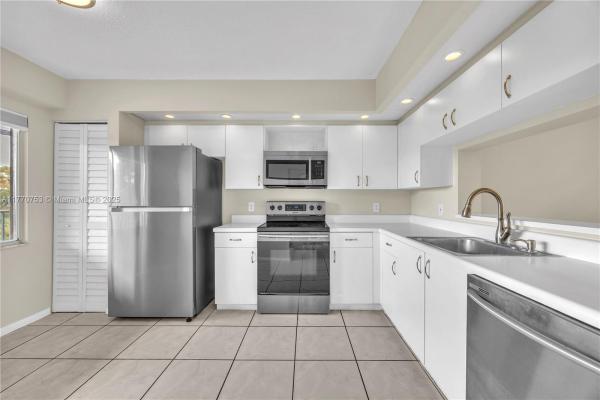 Falmouth At Century Village, 12551 SW 16th Ct #403C, Pembroke Pines, Florida 33027, image 3