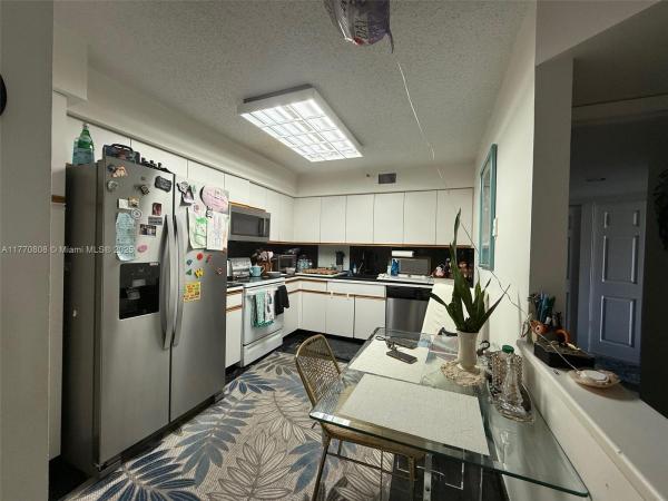 Mystic Pointe Tower 500, 3530 Mystic Pointe Dr #512, Aventura, Florida 33180, image 3