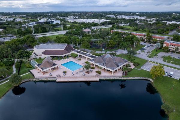 Sunrise Lakes 1, 7991 N Sunrise Lakes Dr #211, Sunrise, Florida 33322, image 1