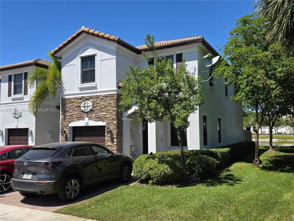 Villa Bello, 11245 NW 88th Ter, Doral, Florida 33178, image 1