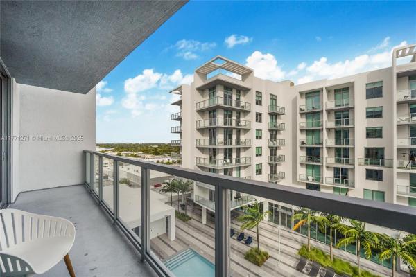 Quadro, 3900 Biscayne Blvd #S-1016, Miami, Florida 33137, image 1