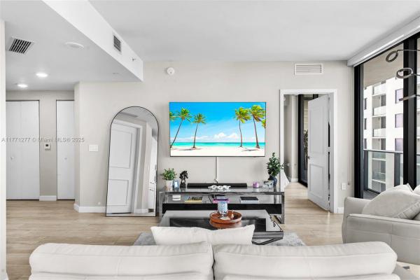 Brickell Heights West, 55 SW 9th St #3601, Miami, Florida 33130, image 1