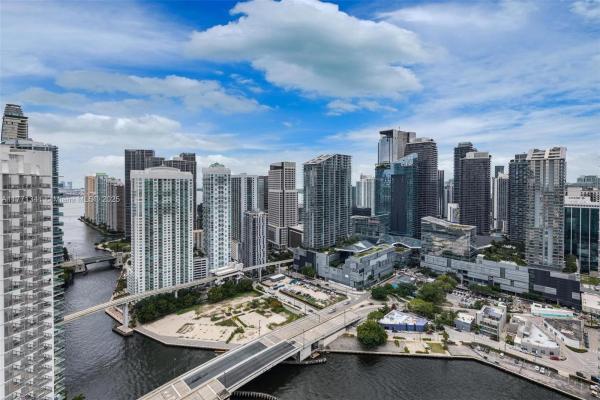 The Ivy At Riverfront, 90 SW 3rd St #4103, Miami, Florida 33130, image 1