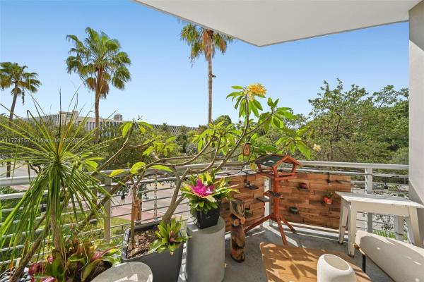 The Meridian, 2001 Meridian Ave #308, Miami Beach, Florida 33139, image 1