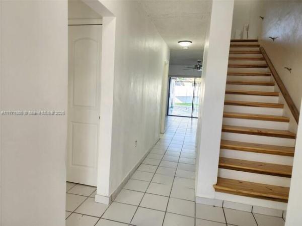 Bradley Estates, 857 W 79th Pl, Hialeah, Florida 33014, image 3