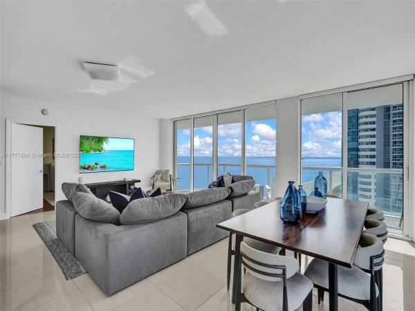 Akoya, 6365 Collins Ave #2007, Miami Beach, Florida 33141, image 1