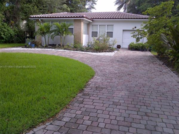 Miami, Florida 33138, image 1