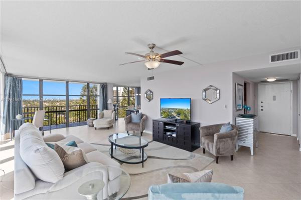 Oceanview Park, 800 Parkview Dr #909, Hallandale Beach, Florida 33009, image 1