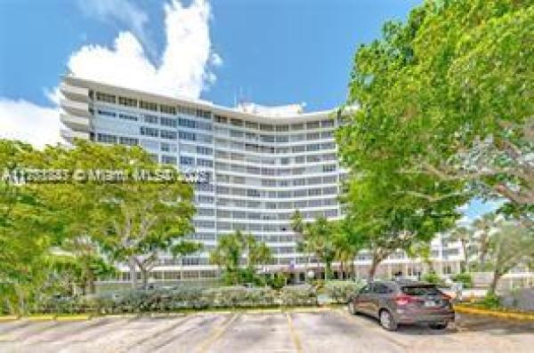 Parkview Point, 7441 Wayne Ave #4C, Miami Beach, Florida 33141, image 1