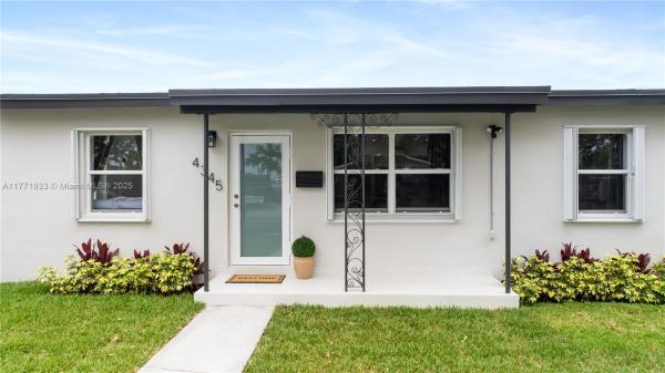 4345 SW 112th Ave, Unincorporated Dade County, Florida 33165, image 1