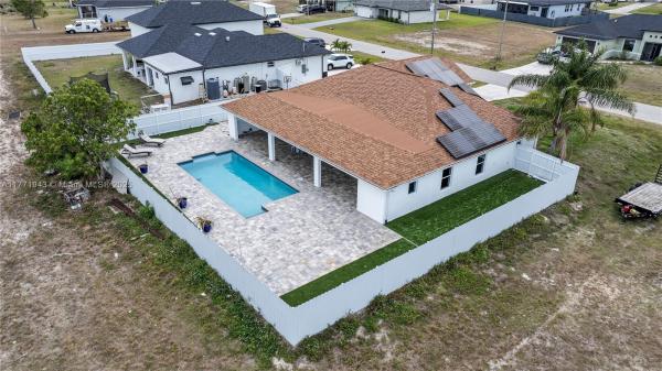 Cape Coral, 1911 Nw 15th Ter, Cape Coral, Florida 33993, image 1