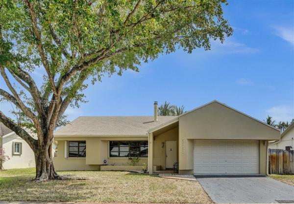 Flamingo Gardens Tamarind, 5352 SW 118th Ave, Cooper City, Florida 33330, image 1