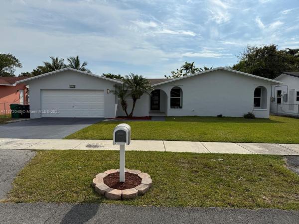16313 SW 103rd Pl, Unincorporated Dade County, Florida 33157, image 1
