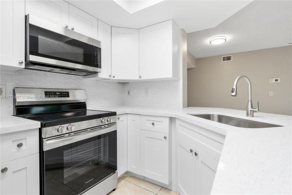 Visconti, 9188 W Atlantic Blvd #1521, Coral Springs, Florida 33071, image 1
