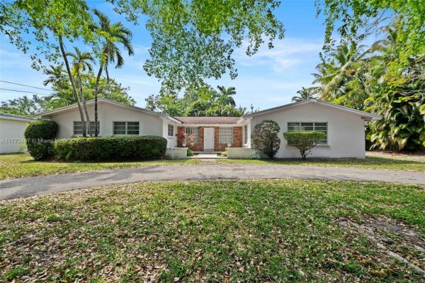 Palm Miami Heights, 8290 SW 61st Ave, South Miami, Florida 33143, image 1