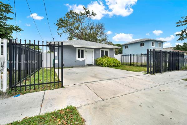 1741 NW 68th St, Unincorporated Dade County, Florida 33147, image 1