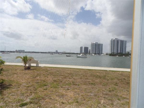 Point East, 2920 Point East Dr #N111, Aventura, Florida 33160, image 1