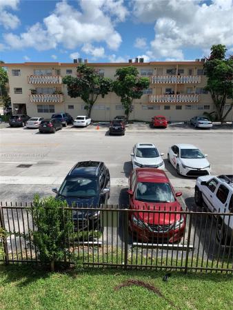 Sutton House, 1885 NE 121st St #18, North Miami, Florida 33181, image 1