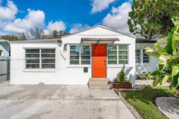 Palm Park, 1229 NW 52nd St, Miami, Florida 33142, image 1