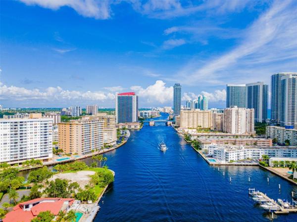 The Hemispheres, 1985 S Ocean Dr #16C, Hallandale Beach, Florida 33009, image 1