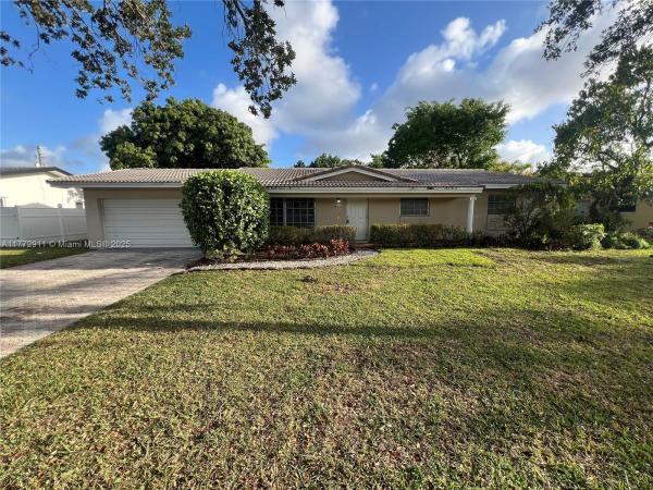 Mirror Lake Estates, 7301 NW 11th St, Plantation, Florida 33313, image 1