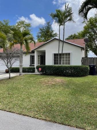 11624 SW 135th Ln, Unincorporated Dade County, Florida 33176, image 1