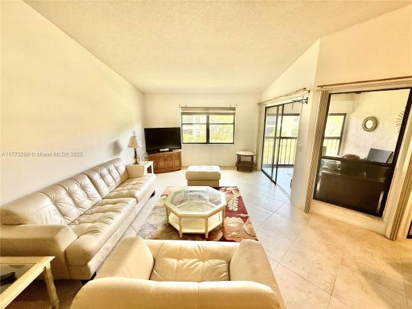 Greenacres, Florida 33467, image 1