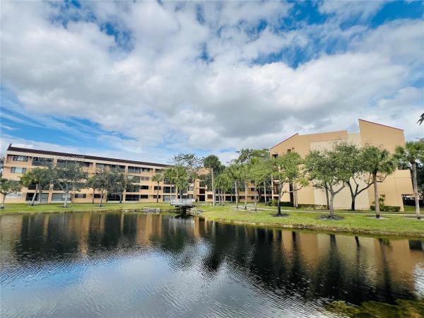 Jacaranda Heights, 8592 W Sunrise Blvd #204, Plantation, Florida 33322, image 1