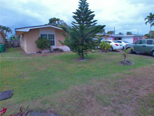 Miramar Isles, 6761 Pansy Dr, Miramar, Florida 33023, image 2