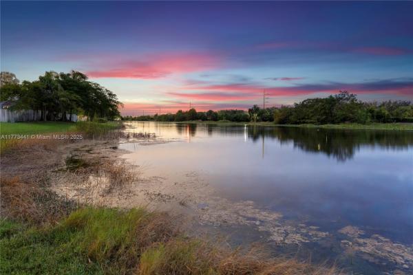 Hunters Pointe, 2174 Quail Roost Dr, Weston, Florida 33327, image 1
