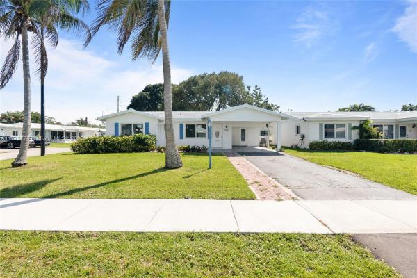 Leisureville, 310 Leisure Blvd, Pompano Beach, Florida 33064, image 1