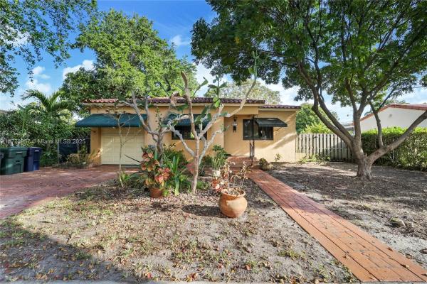 Alameda, 6377 SW 13th St, West Miami, Florida 33144, image 1
