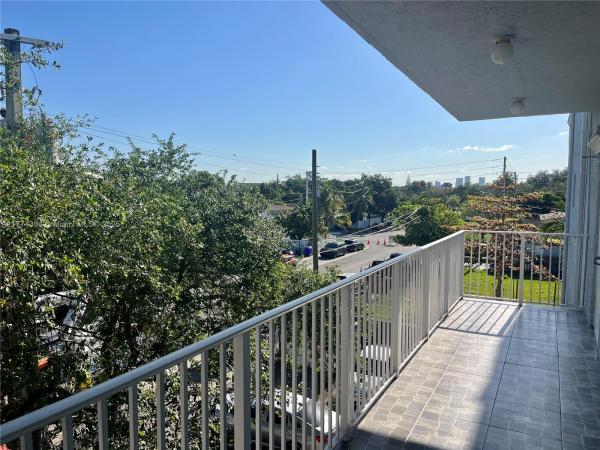Melrose Apartments, 2536 NW 24th St #3H, Miami, Florida 33142, image 1