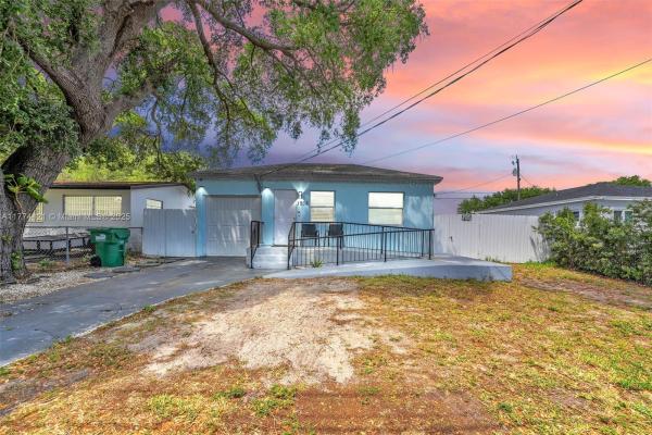 Magnolia, 1938 NW 154th St, Miami Gardens, Florida 33054, image 1