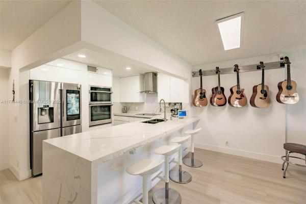 Meadowbrook Lakes, 201 SE 11th Ter #104, Dania Beach, Florida 33004, image 1