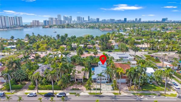Hollywood Lakes, 850 Hollywood Blvd, Hollywood, Florida 33019, image 1