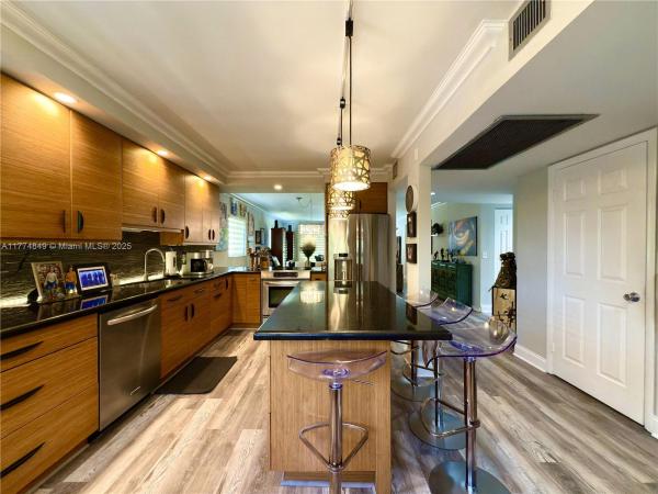 Buckingham At Century Village, 12850 SW 4th Ct #301I, Pembroke Pines, Florida 33027, image 1