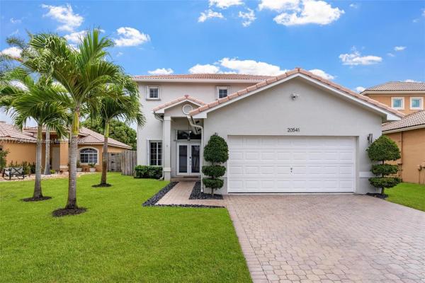Walden Lake, 20541 SW 2nd St, Pembroke Pines, Florida 33029, image 1