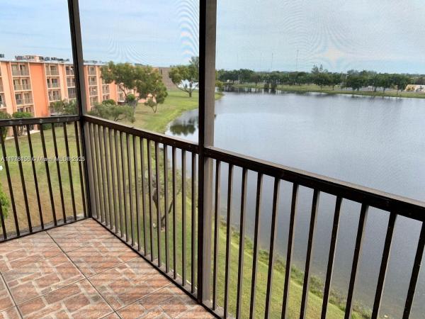 Lakeshore At University Park, 8710 N Sherman Cir #505, Miramar, Florida 33025, image 1