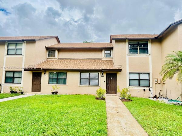 Westwind Commons, 225 Lakeside Cir, Sunrise, Florida 33326, image 1
