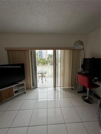 Arlen House West, 500 Bayview Dr #217, Sunny Isles Beach, Florida 33160, image 1