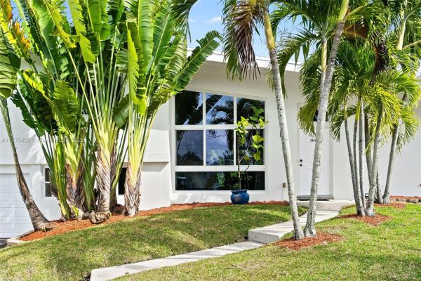Lauderdale Isles, 2684 Marathon Ln, Fort Lauderdale, Florida 33312, image 1