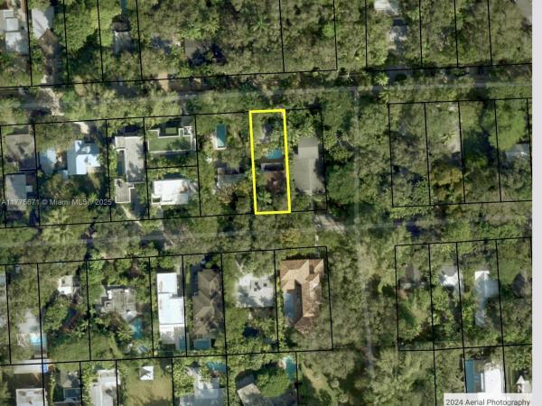 Coconut Grove Park, 3609 Avocado Ave, Miami, Florida 33133, image 1