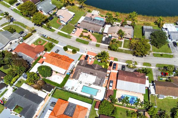 Westwind Lakes, 14822 SW 69th St, Kendall West, Florida 33193, image 3