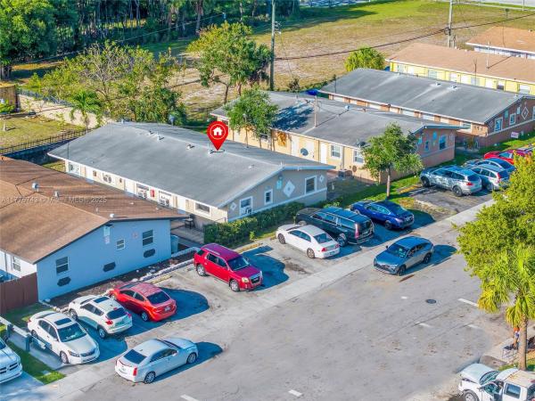 Collier City, 3020 NW 2nd St, Pompano Beach, Florida 33069, image 1