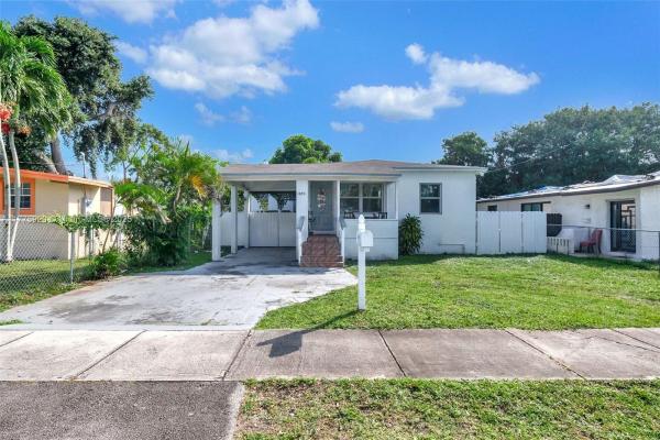 Rainbow Park, 1870 NW 152nd St, Miami Gardens, Florida 33054, image 1