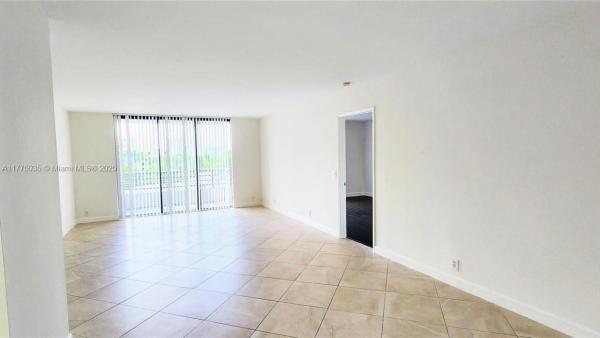 Parc Central Aventura South, 3300 NE 191st St #614, Aventura, Florida 33180, image 1