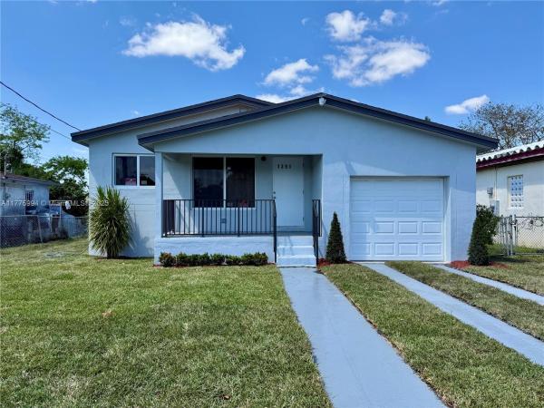 1391 NW 72nd St, Unincorporated Dade County, Florida 33147, image 1