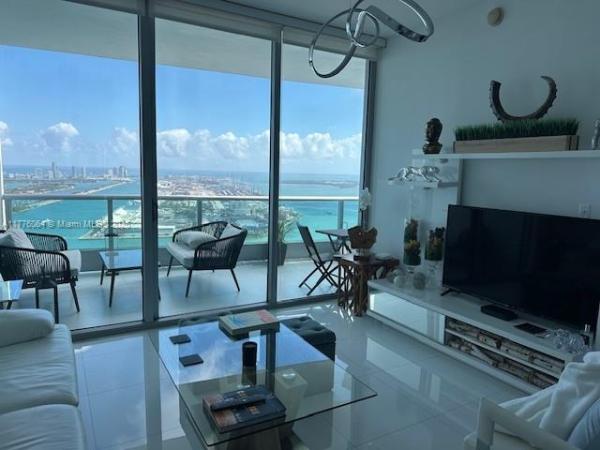 900 Biscayne Bay, 900 Biscayne Blvd #5403, Miami, Florida 33132, image 2